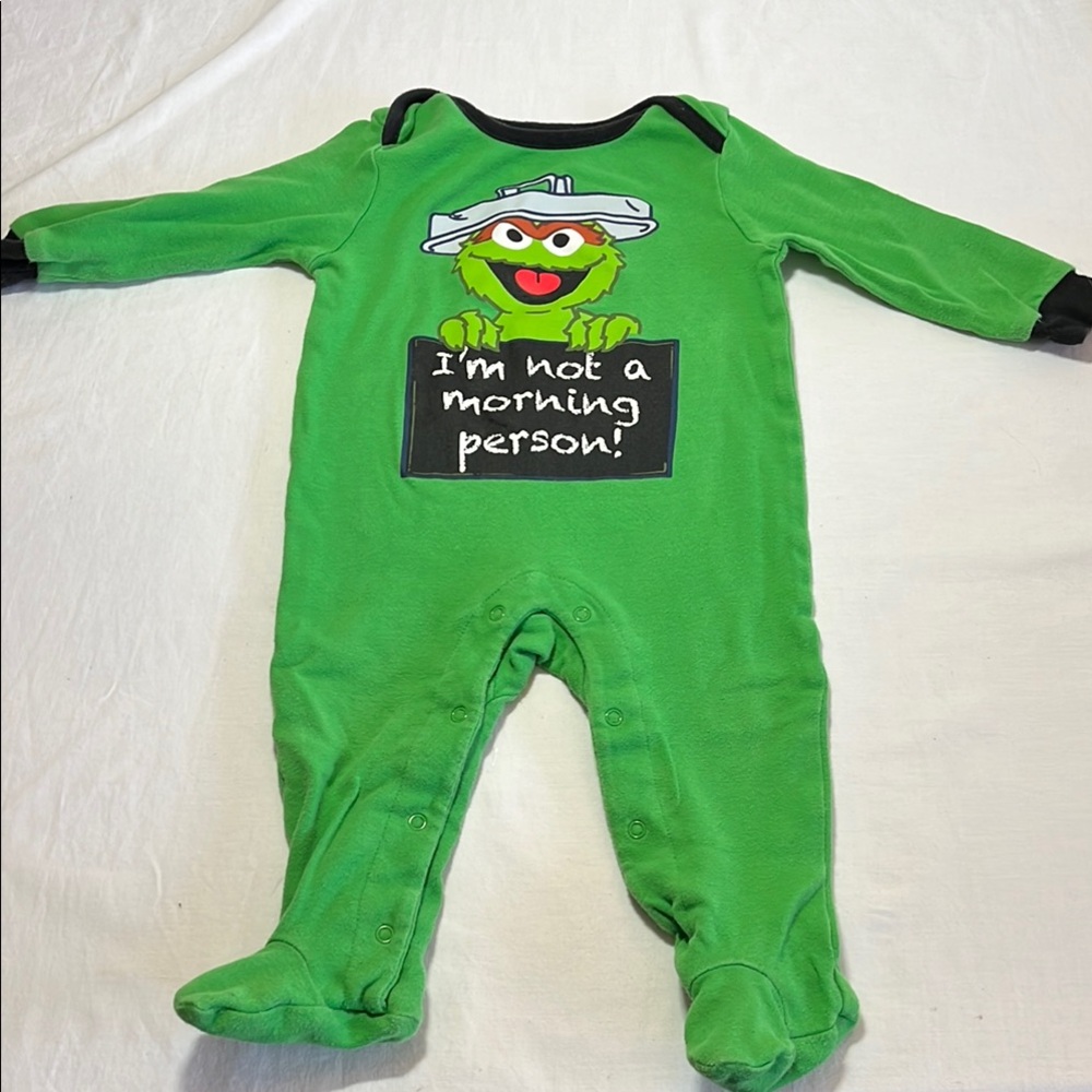 6-12M Sesame Street Oscar the Grouch sleeper